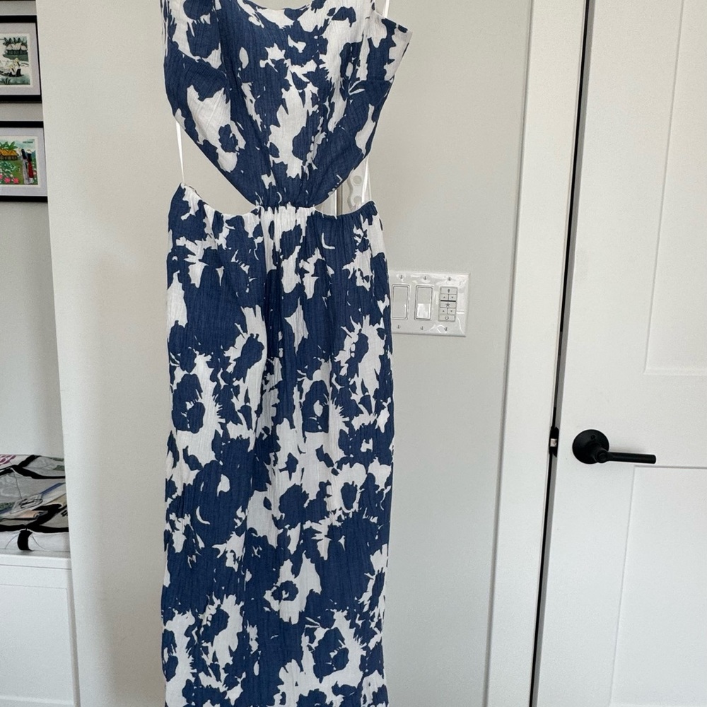 Blue & White Floral Maxi Dress - Women